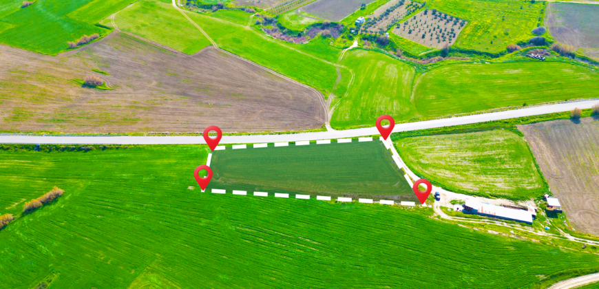 TURKISH TITLE DEED LAND FOR SALE ON THE MAIN ROAD IN ISKELE-ERGAZI, 4,368 SQM (3 DÖNÜM 1 EVLEK)